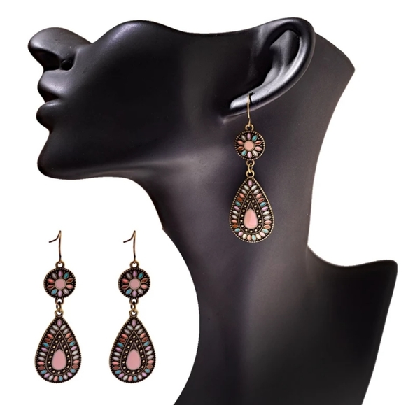 🔹️Boho Dangle Spring Colors Earrings - Picture 6 of 7